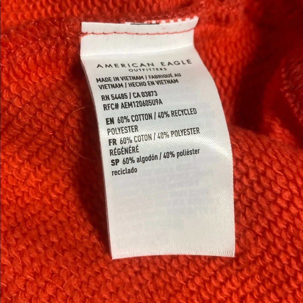 This Feels Seriously Lived-in By American Eagles Sweater Crew Neck - S - Picture 6 of 6